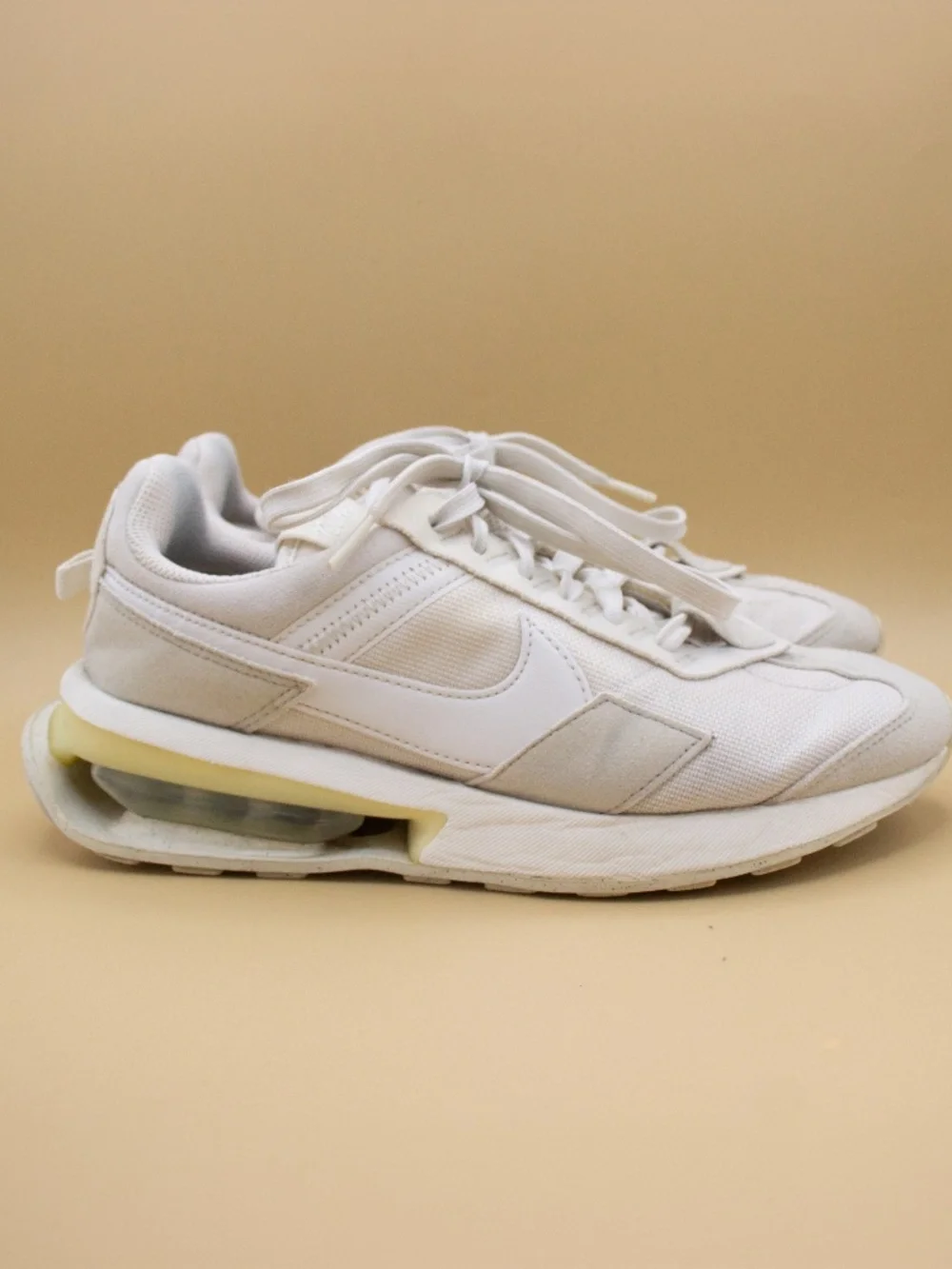 Nike Air Max Pre-Day Phantom Light Bone Athletic Shoes DM8259-001 Women's Size 8